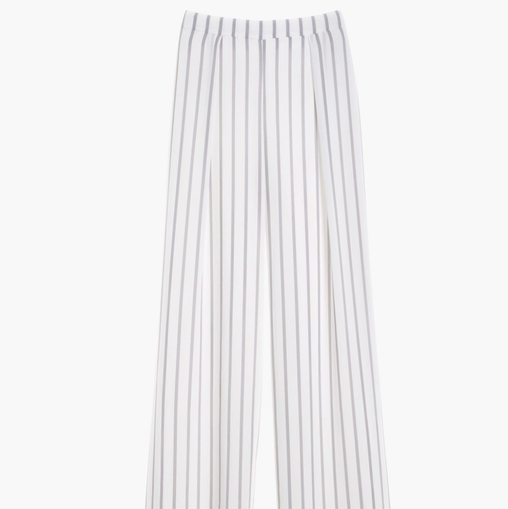 Chicos Black Label Stiped Pleated Pants